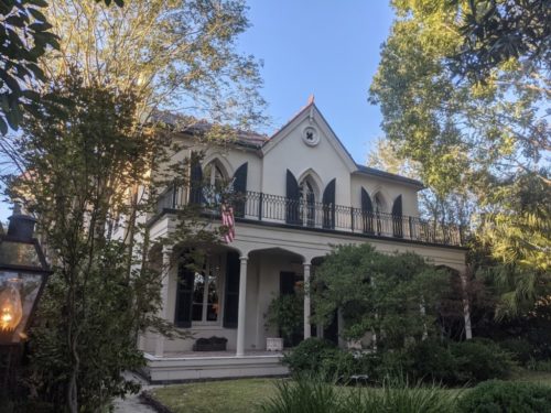 Free Garden District Walking Tour