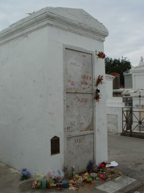 the Tomb of Marie Laveau