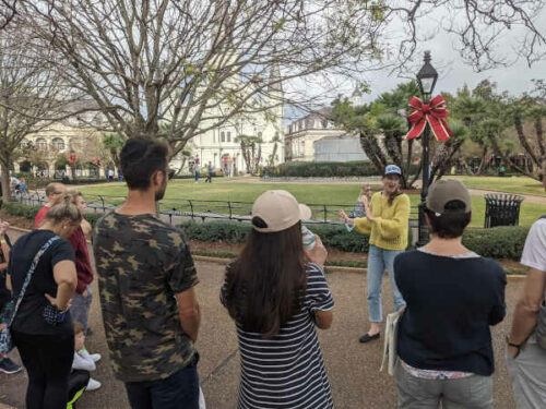 What to wear on a walking tour