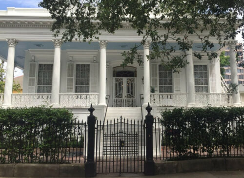 best hotels in the Garden District