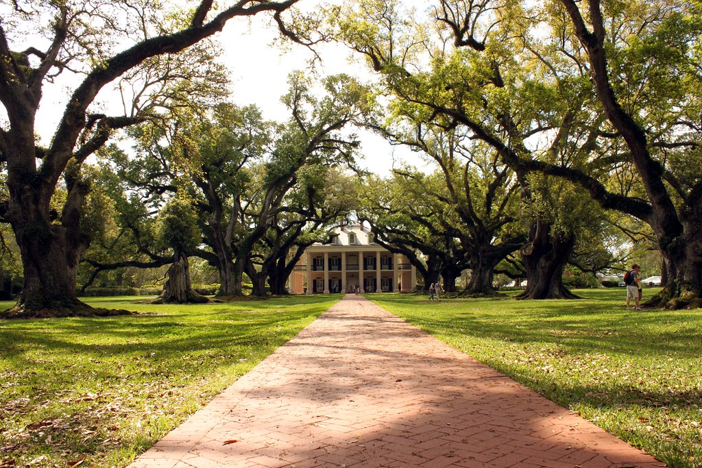 Best Plantation Tours New Orleans