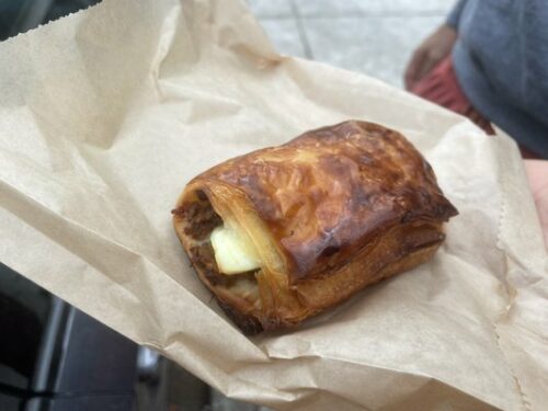 where locals eat on Frenchmen