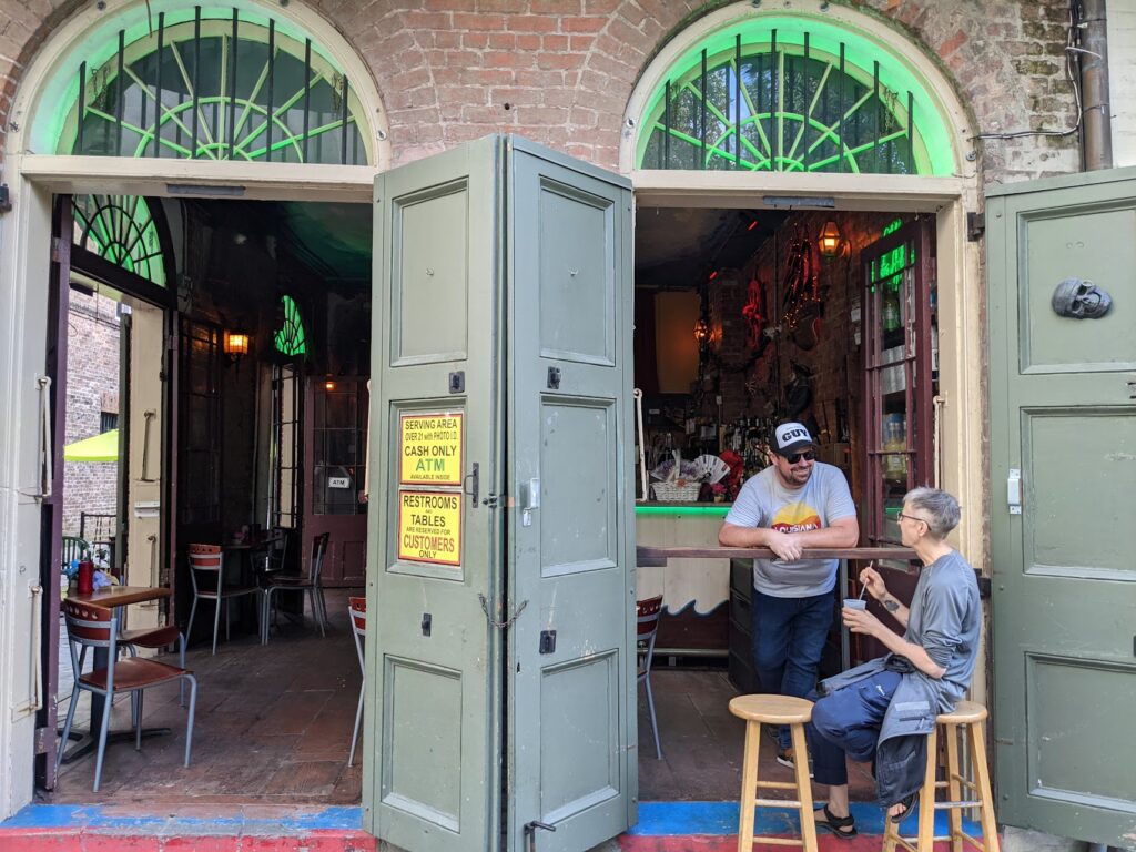 cokctailtour2